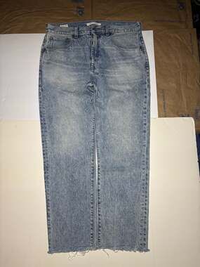 PacSun Vintage Loose Light Wash Jeans Size 32